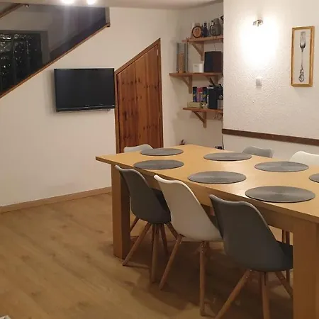 Βίλα House Luma *